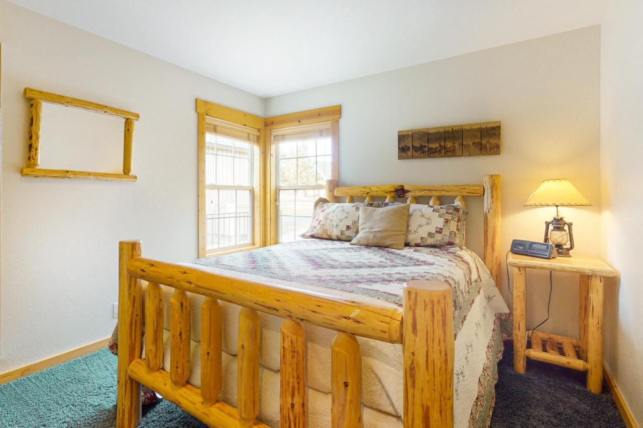 Cinnamon Teal Chalet Redmond Exterior foto